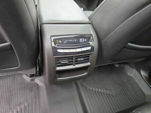 Used 2022 Cadillac XT5 Sportv w/ Platinum Package image 32