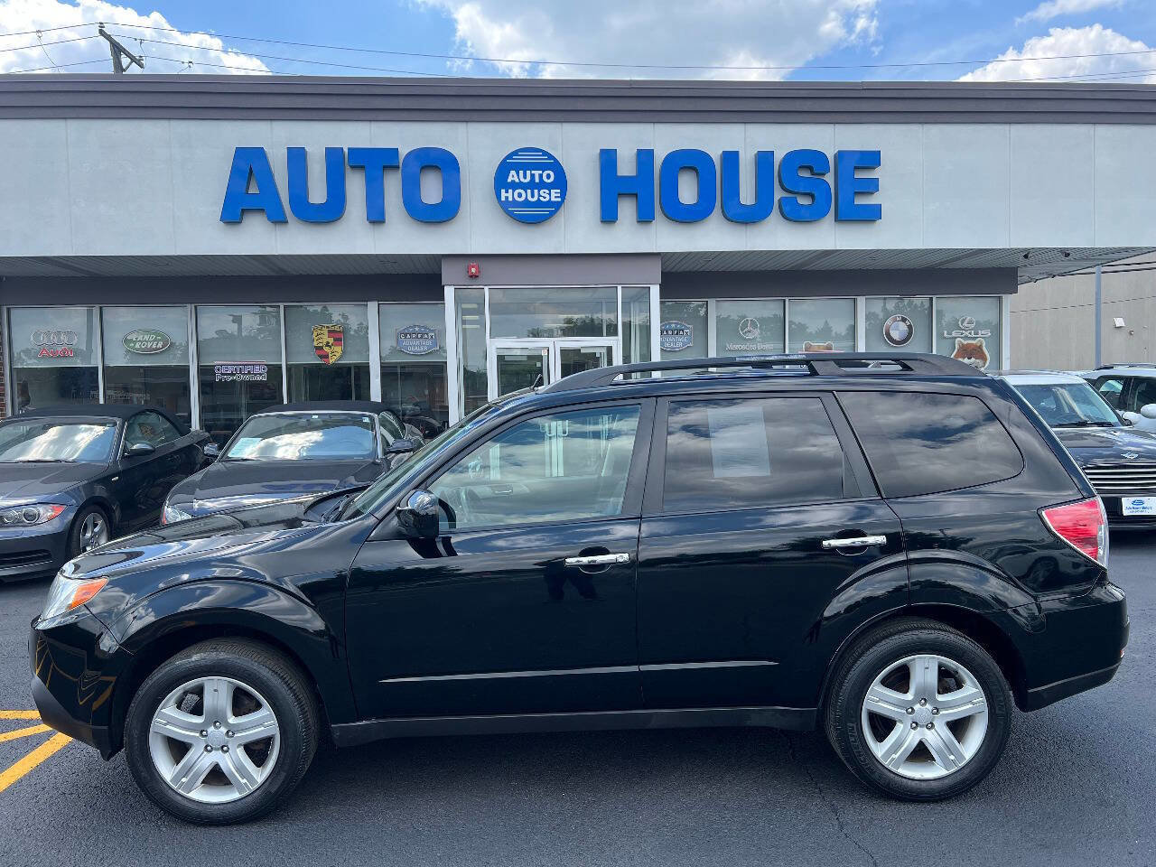 Used 2009 Subaru Forester 2.5X Limited AWD/4WD image 8