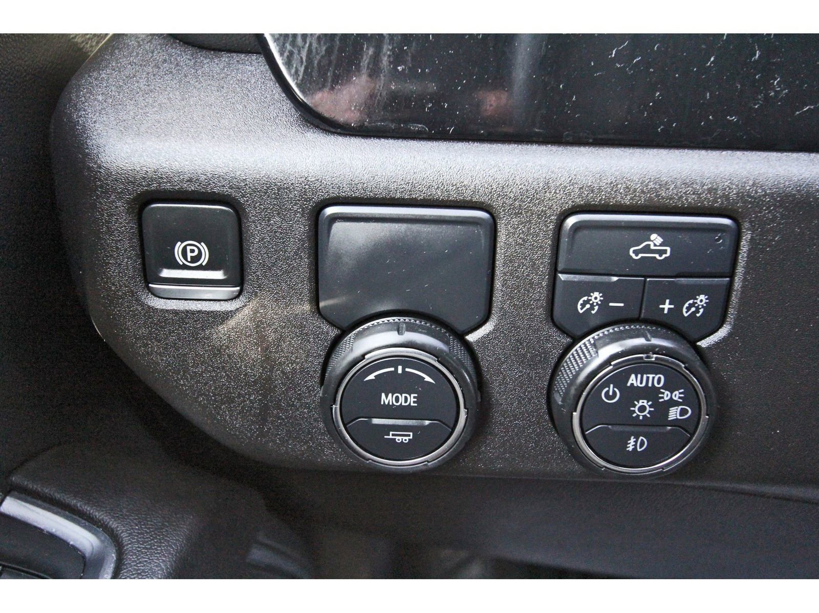 Used 2024 Chevrolet Silverado 1500 RST image 19