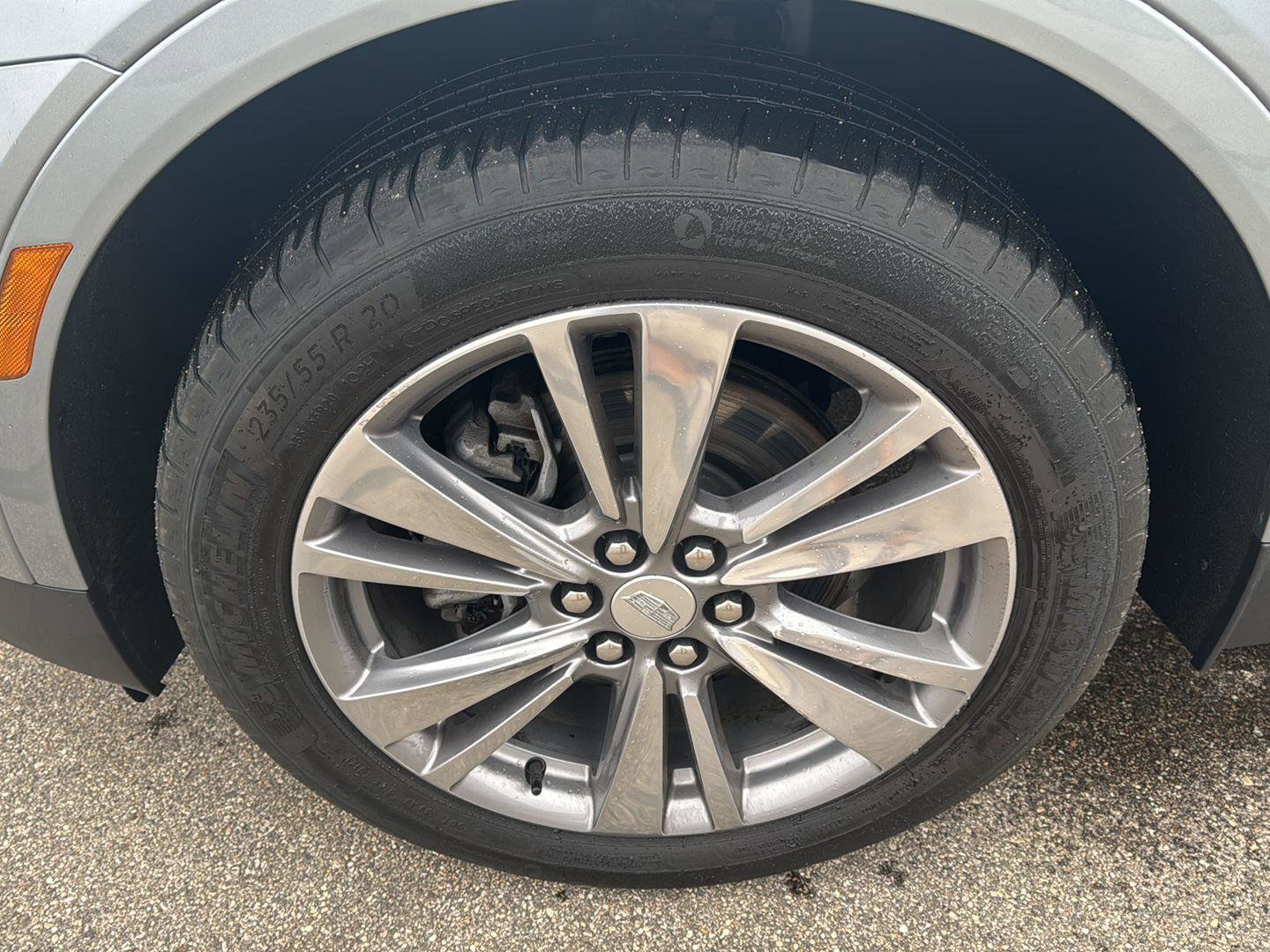 Used 2024 Cadillac XT5 Premium Luxury image 10