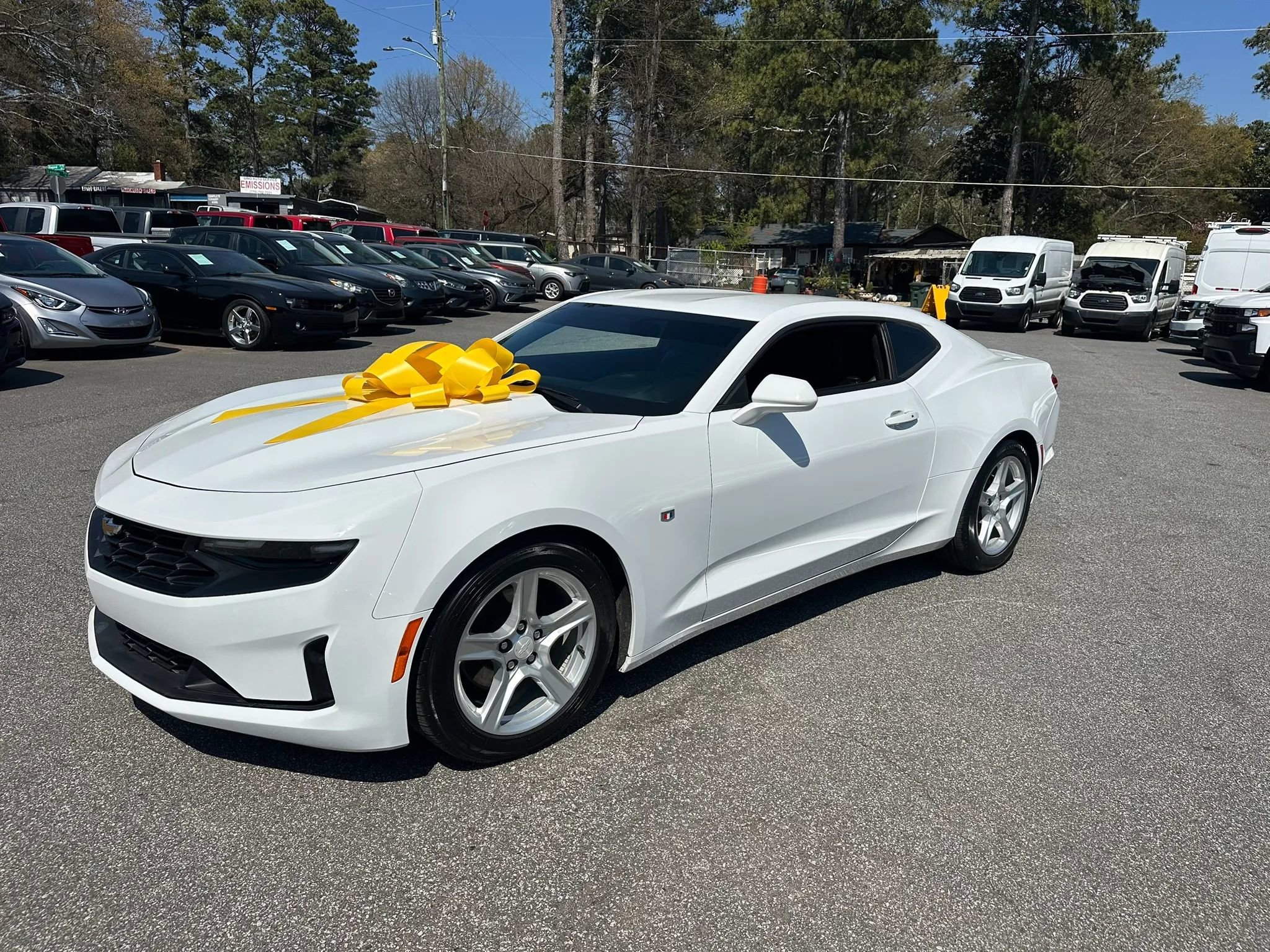 Used 2019 Chevrolet Camaro LT image 1