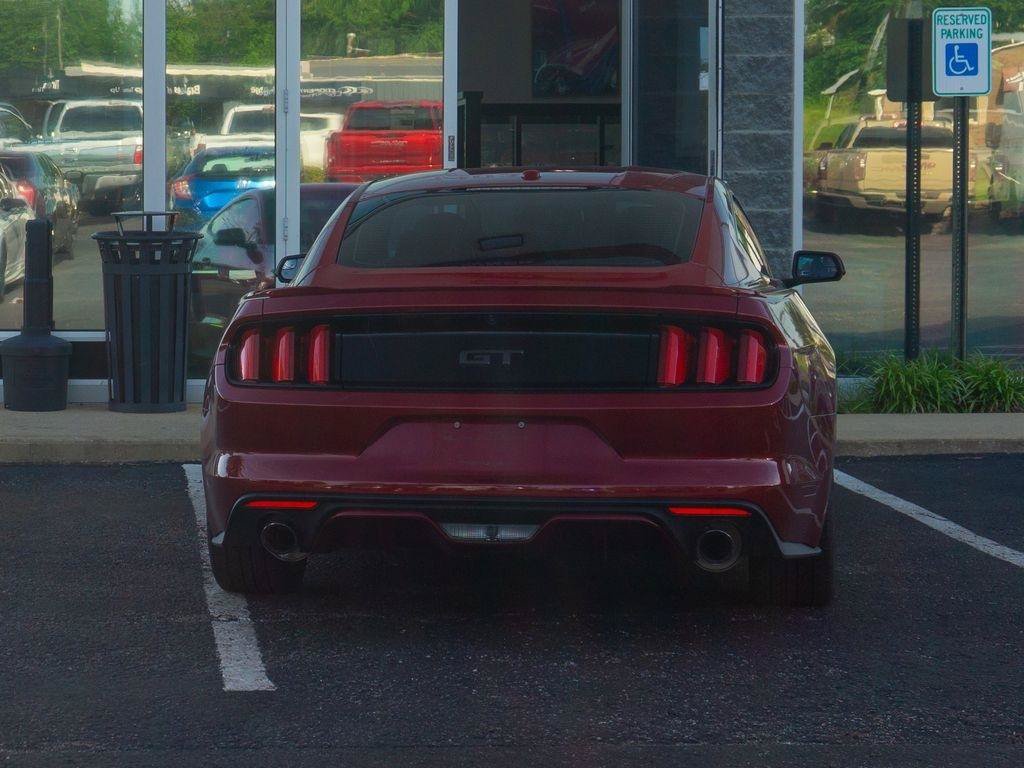 Used 2015 Ford Mustang GT Premium RWD image 3