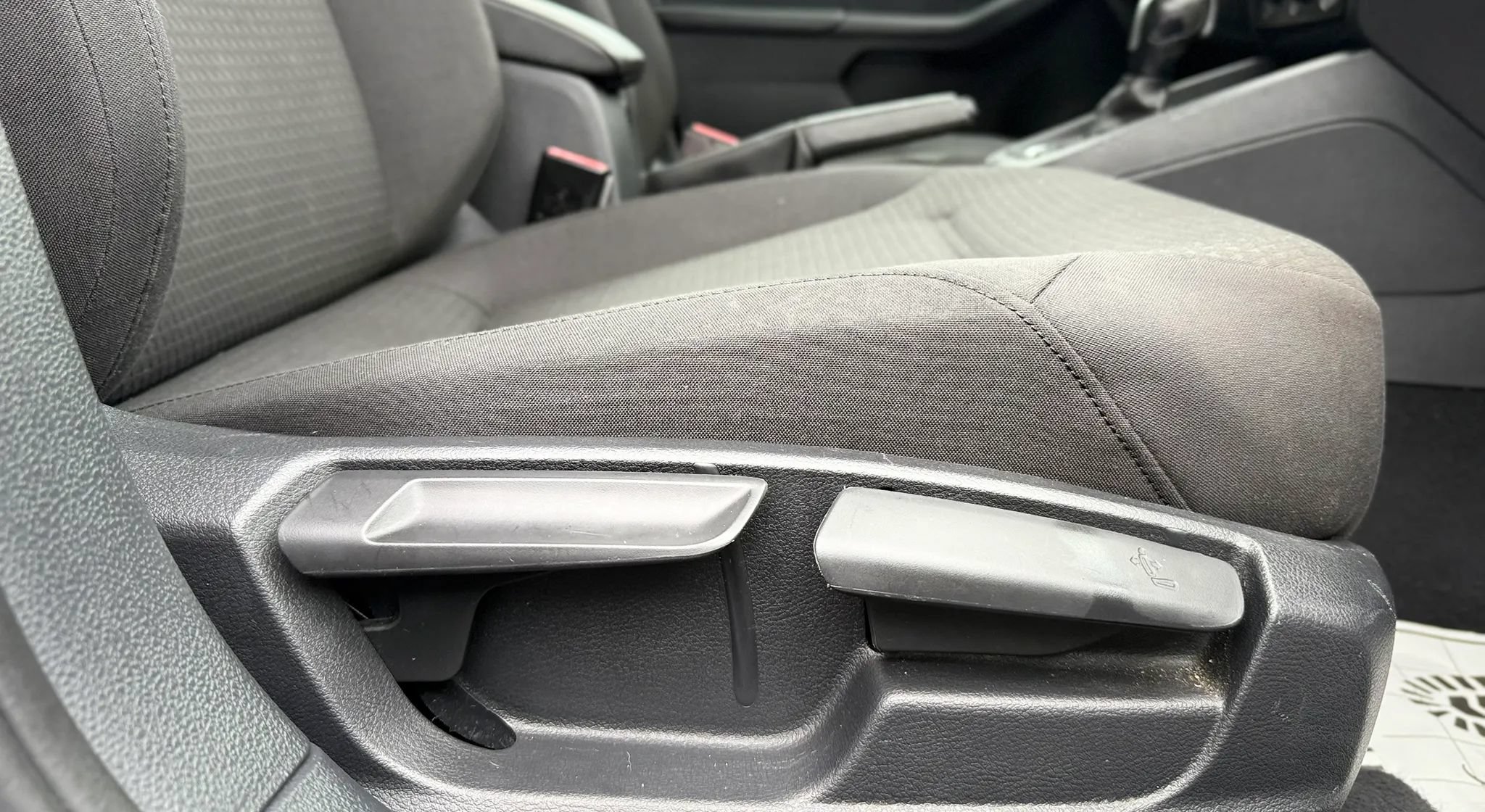 Used 2016 Volkswagen Jetta S FWD image 36