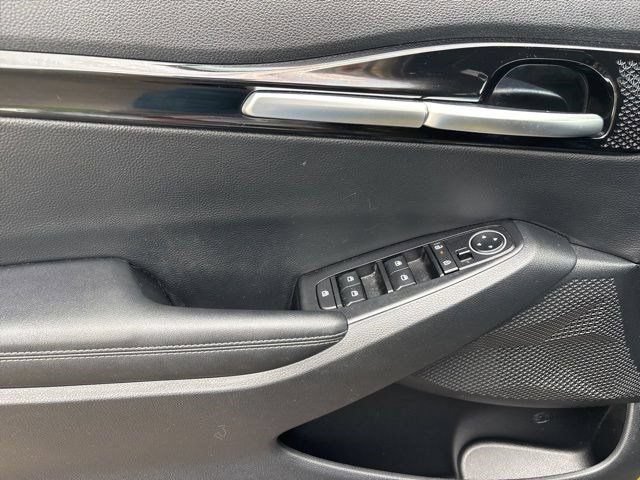 Used 2024 Kia Seltos S FWD image 13