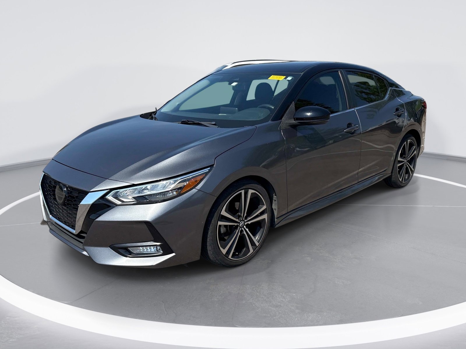 Used 2020 Nissan Sentra SR image 3