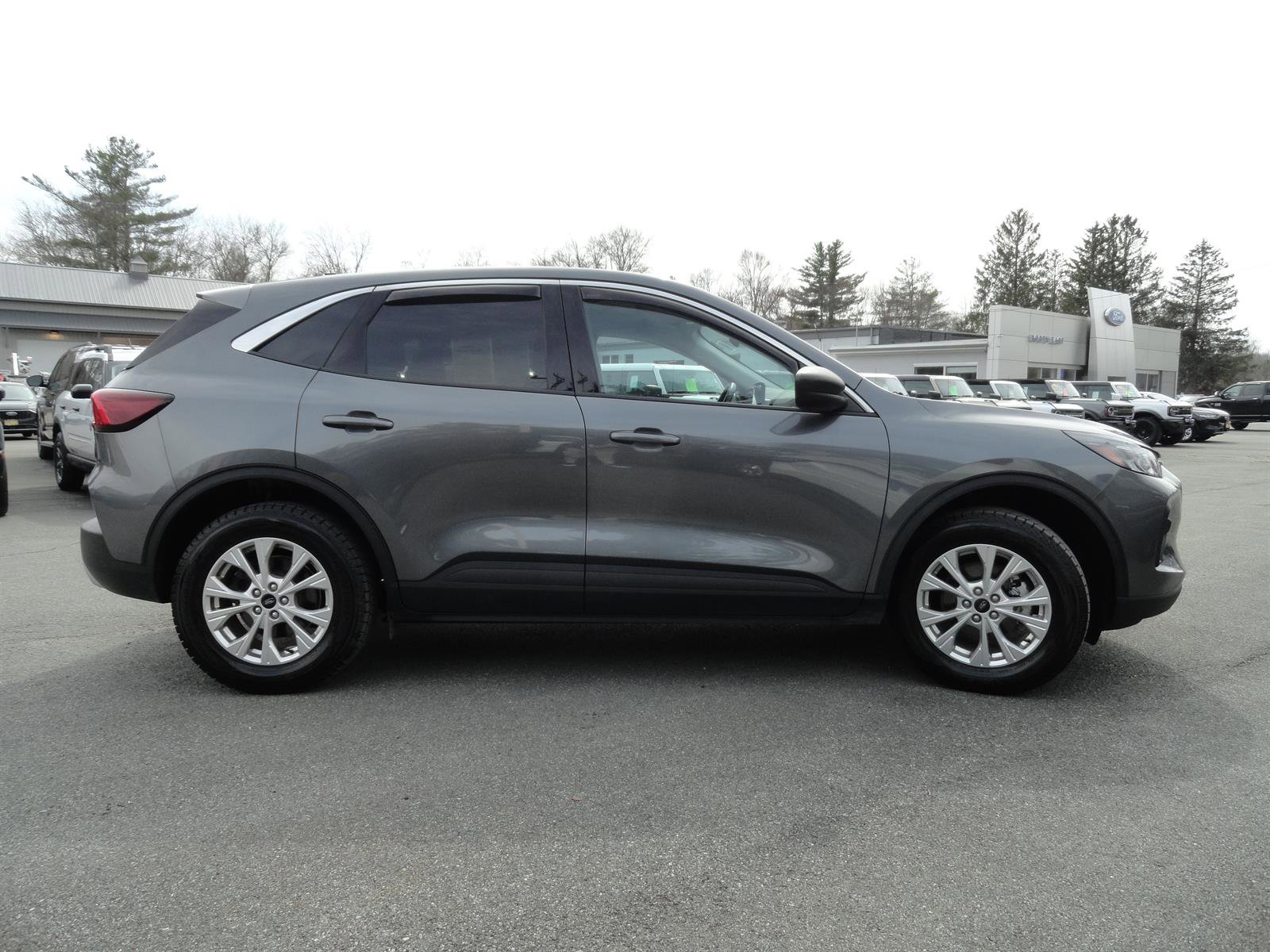 Certified 2023 Ford Escape Active AWD/4WD image 4