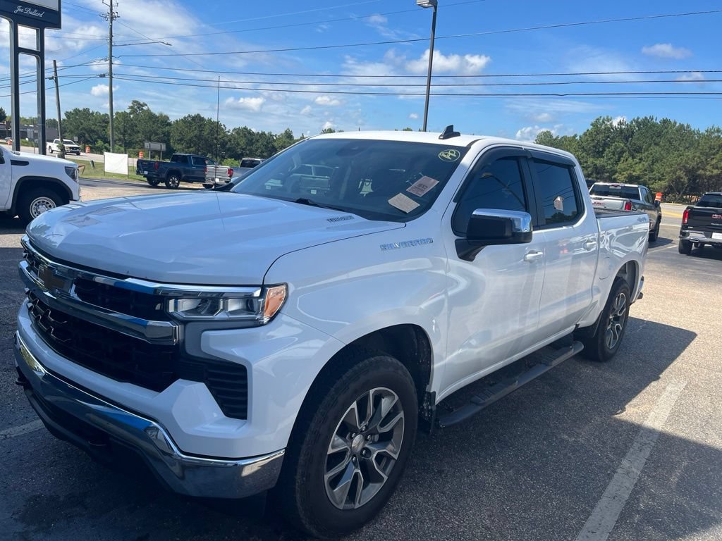Used 2024 Chevrolet Silverado 1500 LT