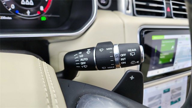 Used 2022 Land Rover Range Rover Westminster Edition image 41