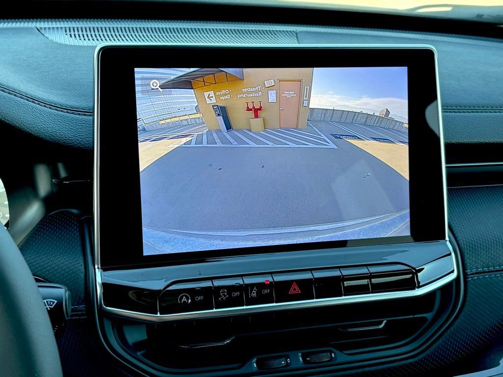 New 2026 Jeep Compass Altitude image 40