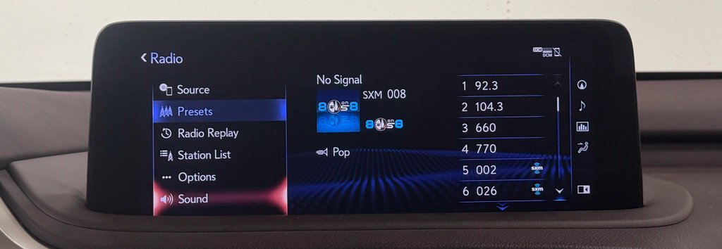 Used 2020 Lexus RX 350L Premium w/ Premium Package AWD/4WD image 18