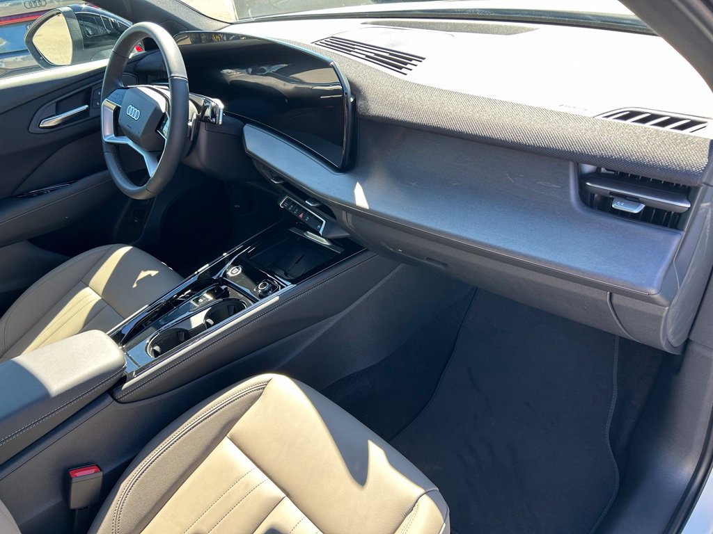 New 2026 Audi Q3 quattro 2.0T AWD/4WD image 42