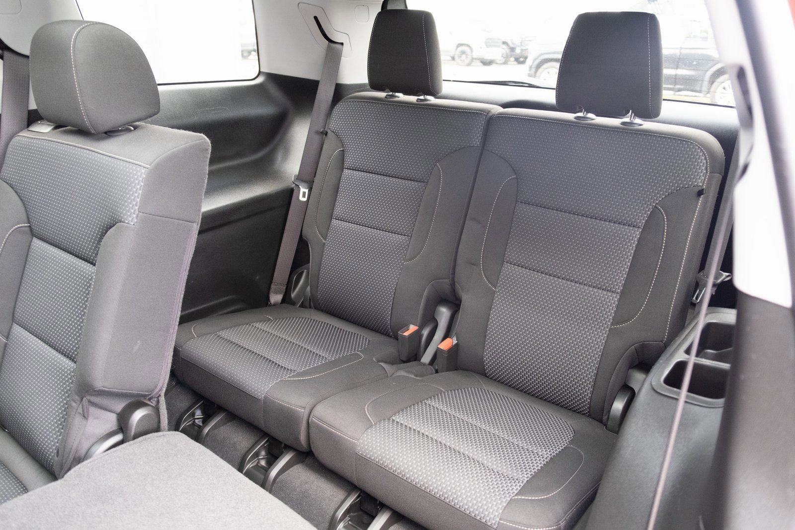 Used 2022 GMC Acadia SLE image 20