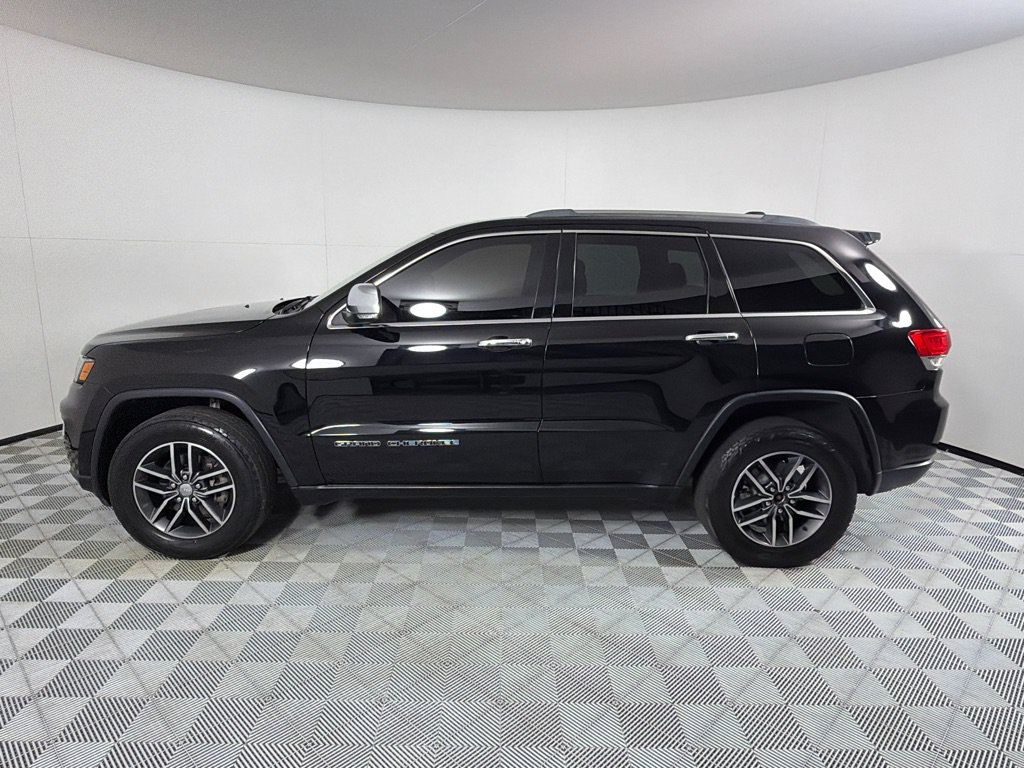 Used 2018 Jeep Grand Cherokee Limited AWD/4WD image 8