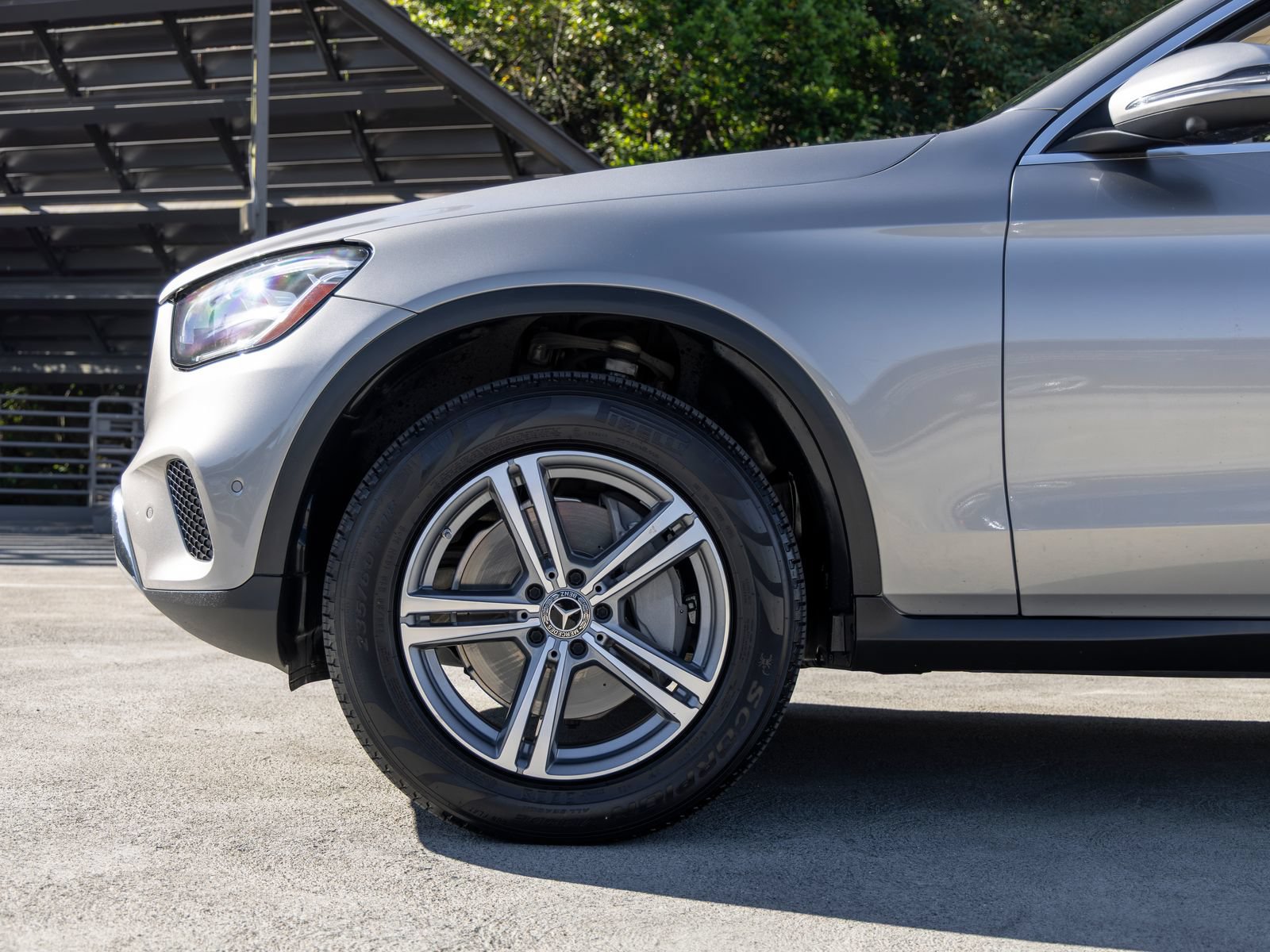 Used 2021 Mercedes-Benz GLC 300 4MATIC image 13