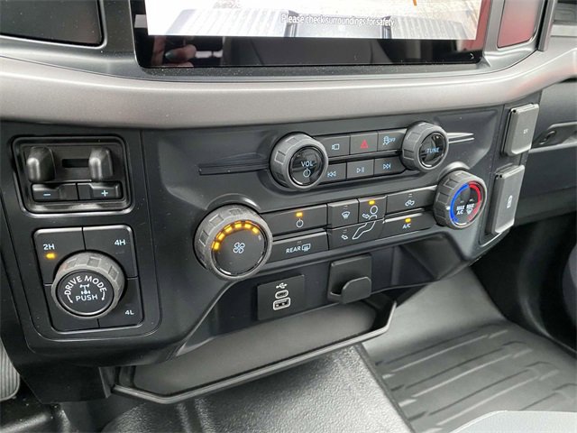 New 2025 Ford F150 XL w/ Equipment Group 103A High image 12