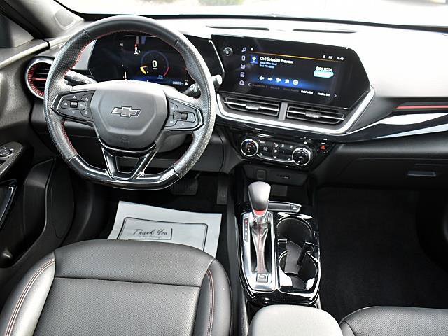 Used 2024 Chevrolet Trax RS w/ Driver Confidence Package image 17