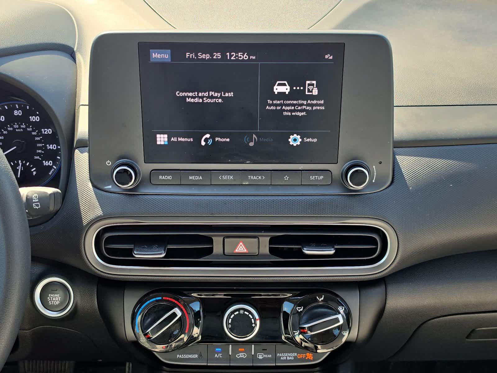 Used 2023 Hyundai Kona SEL w/ Cargo Package FWD image 20