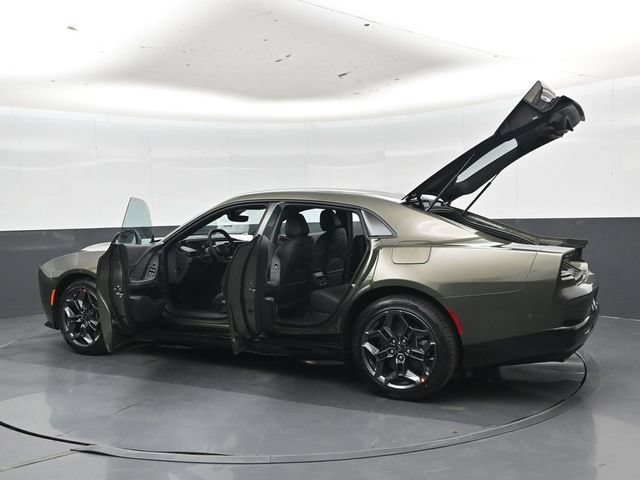 New 2026 Dodge Charger R/T w/ Driver Convenience Group AWD/4WD image 49