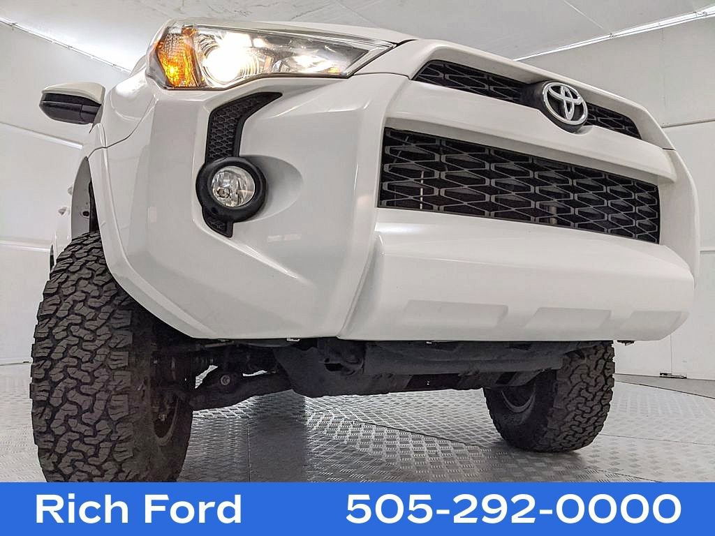 Used 2019 Toyota 4Runner SR5 image 22