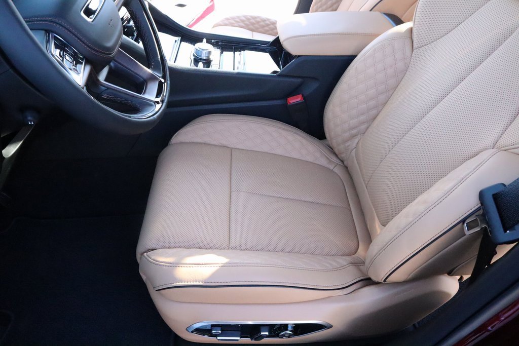 New 2025 Jeep Grand Cherokee Summit w/ Obsidian Package image 12