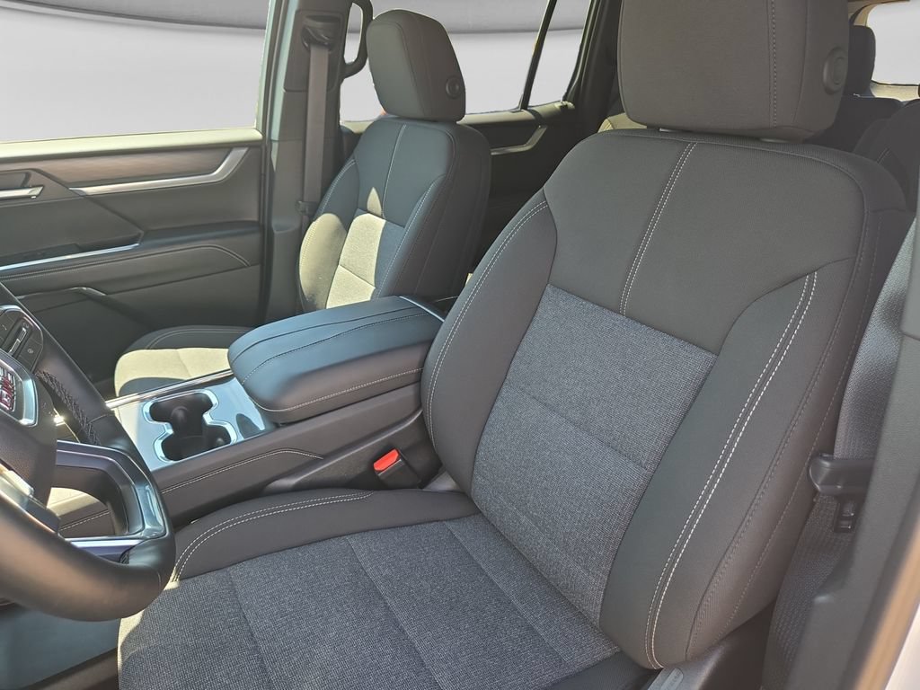 New 2026 GMC Acadia Elevation w/ Black Edition AWD/4WD image 22