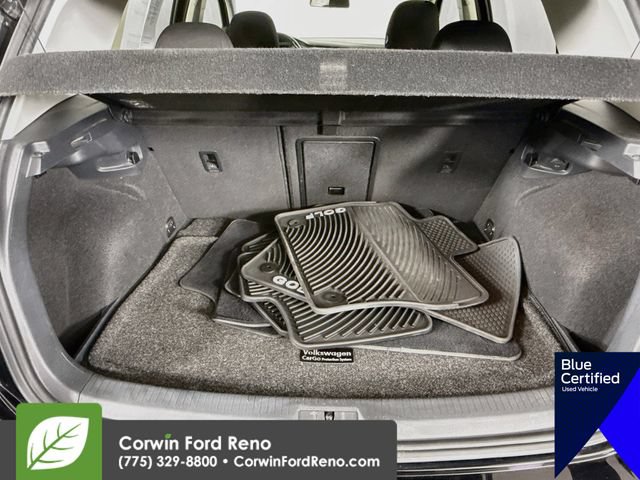 Used 2017 Volkswagen Golf S FWD image 26