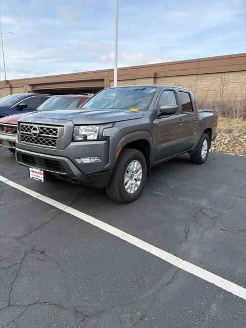 Certified 2023 Nissan Frontier SV w/ SV Convenience Package image 2