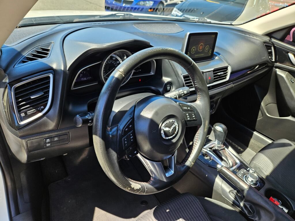 Used 2016 MAZDA MAZDA3 i Touring FWD image 16
