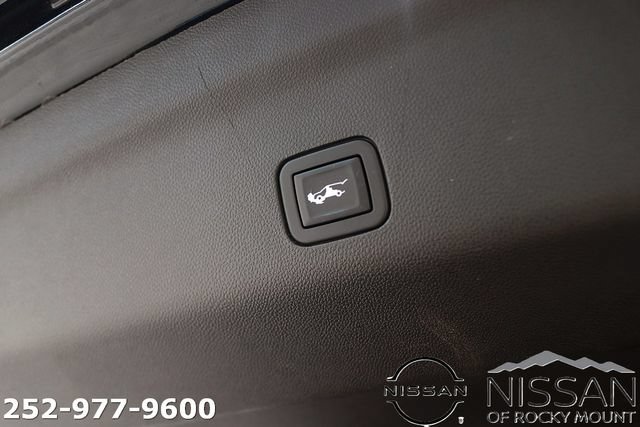 Used 2021 Chevrolet Tahoe High Country AWD/4WD image 18