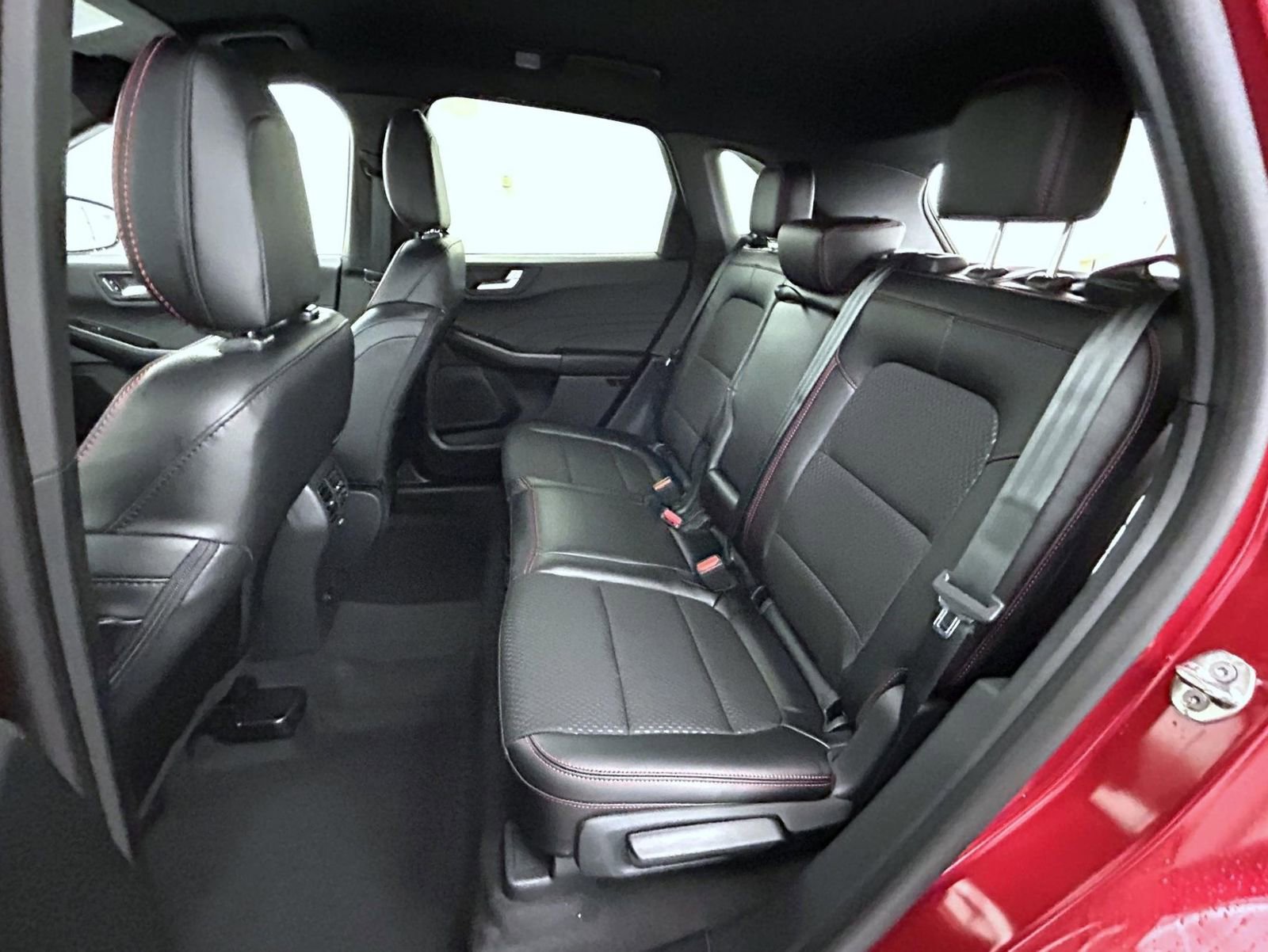 New 2026 Ford Escape ST-Line w/ Cold Weather Package image 19