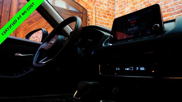 Used 2022 Nissan Rogue SV image 50