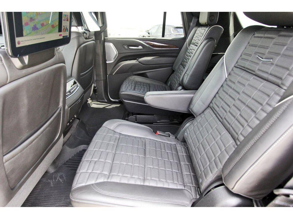 Certified 2024 Cadillac Escalade Sport Platinum w/ LPO, ONYX Package image 7