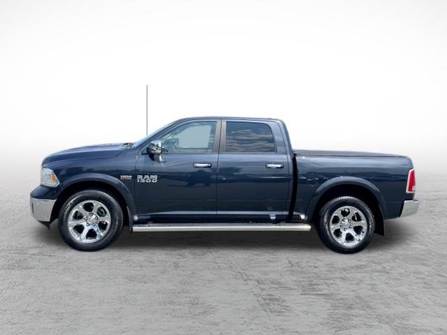 Used 2017 RAM 1500 Laramie w/ Convenience Group AWD/4WD image 8