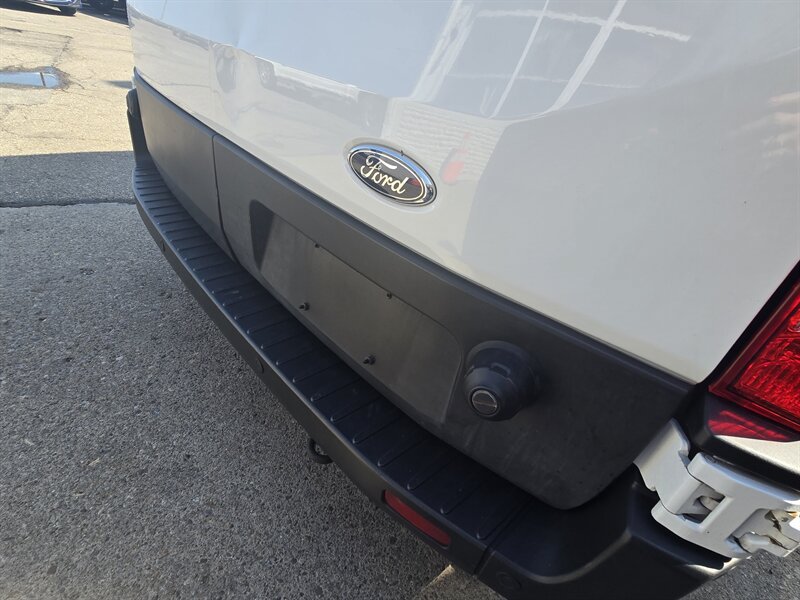 Used 2024 Ford Transit 350 XLT RWD image 30