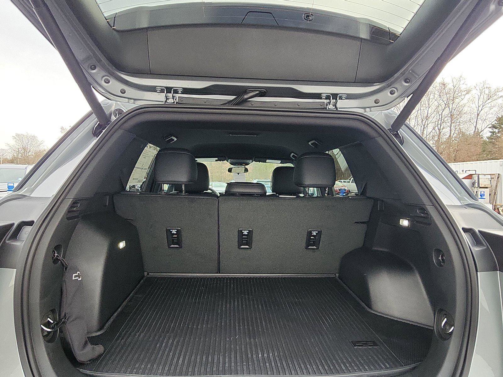 New 2026 Chevrolet Equinox LT w/ Convenience Package II image 25