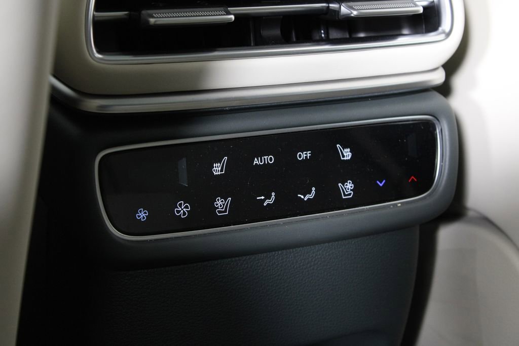 Used 2026 Genesis GV80 3.5T Prestige AWD/4WD image 22