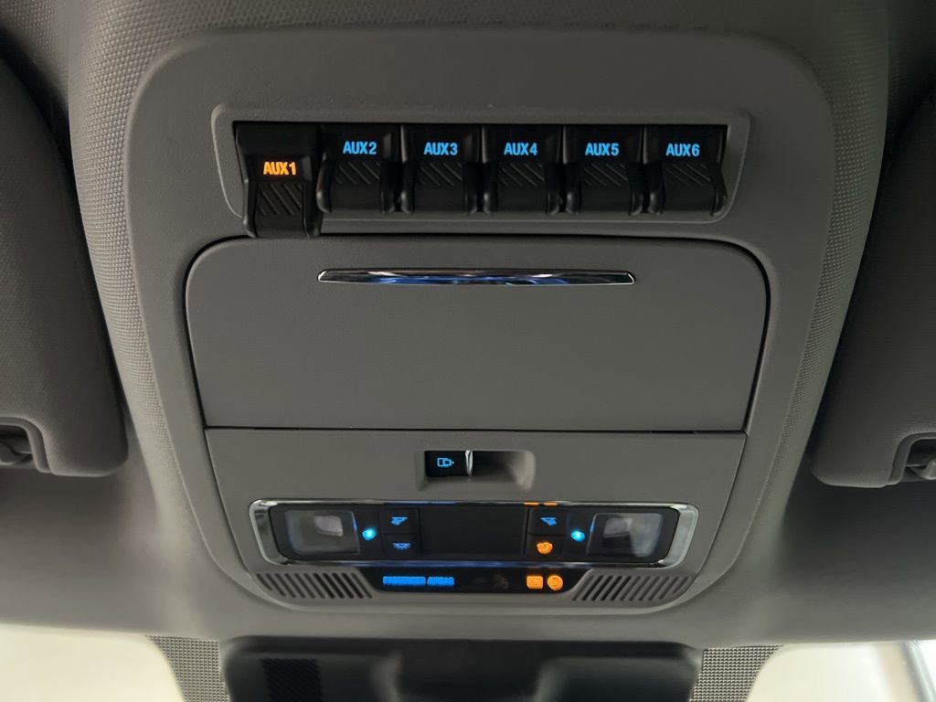 Used 2023 Ford F350 Lariat w/ Lariat Ultimate Package image 28