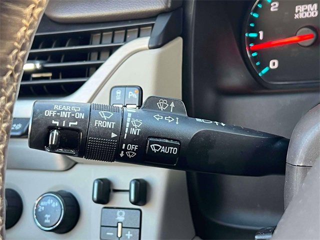 Used 2018 GMC Yukon Denali image 23