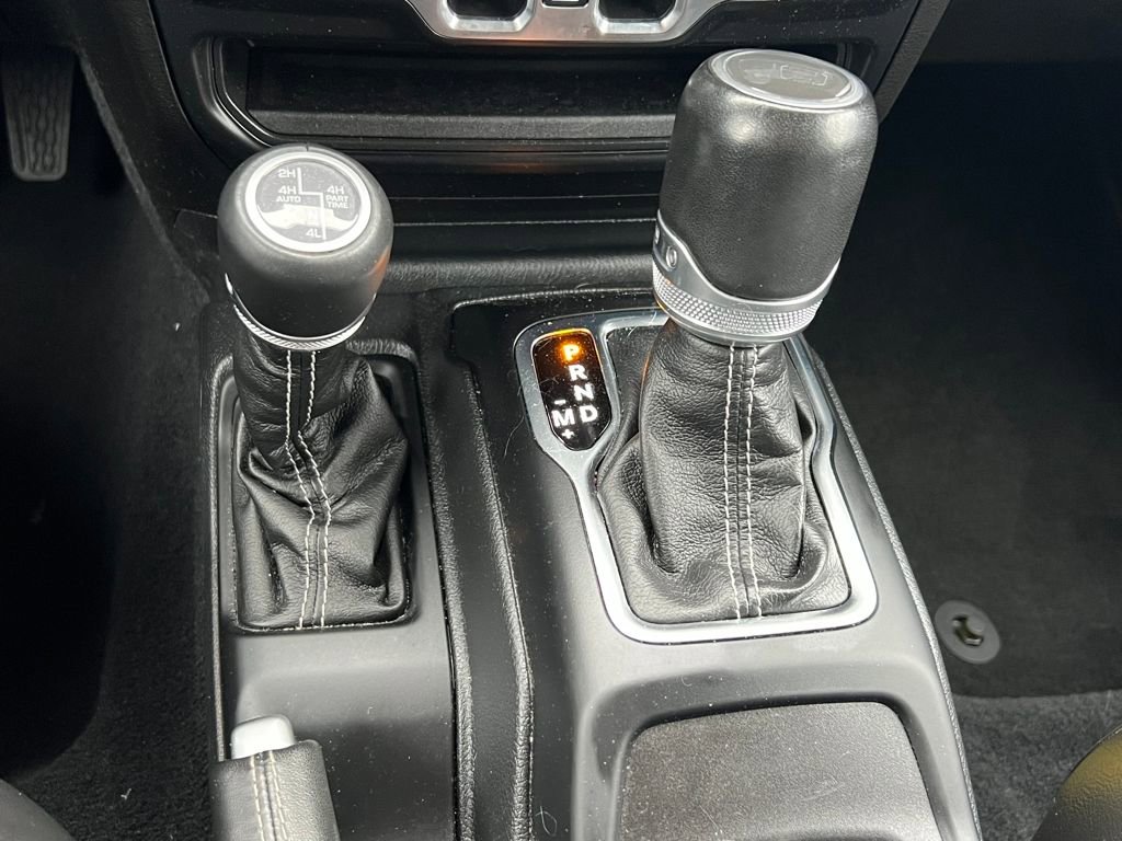 Used 2023 Jeep Wrangler Unlimited Sahara w/ Cold Weather Group image 38