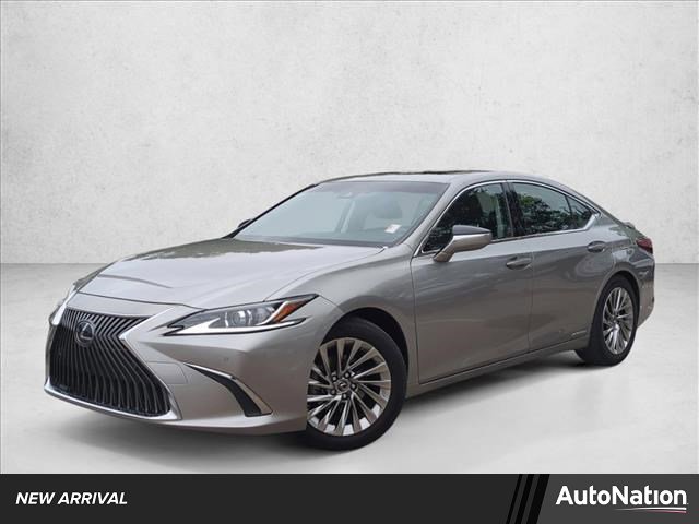 Used 2019 Lexus ES 300h w/ Accessory Package 2