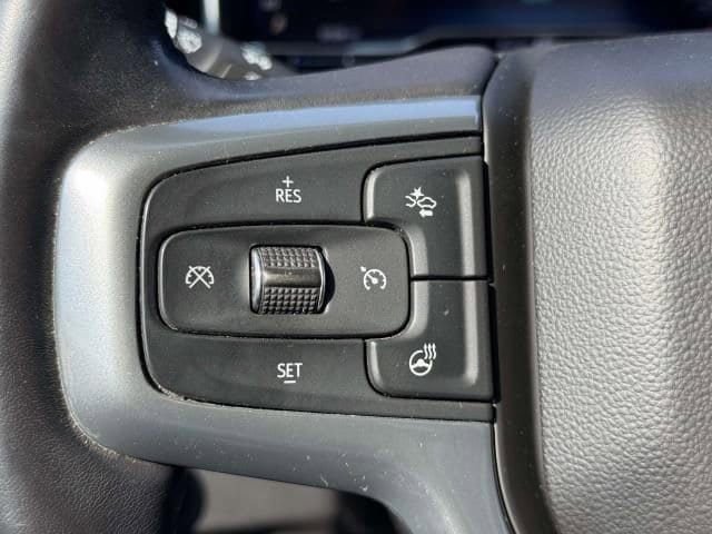 Used 2022 Chevrolet Silverado 1500 LT AWD/4WD image 20
