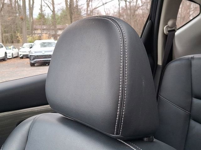 Used 2018 Nissan Murano SL w/ Moonroof Package AWD/4WD image 17