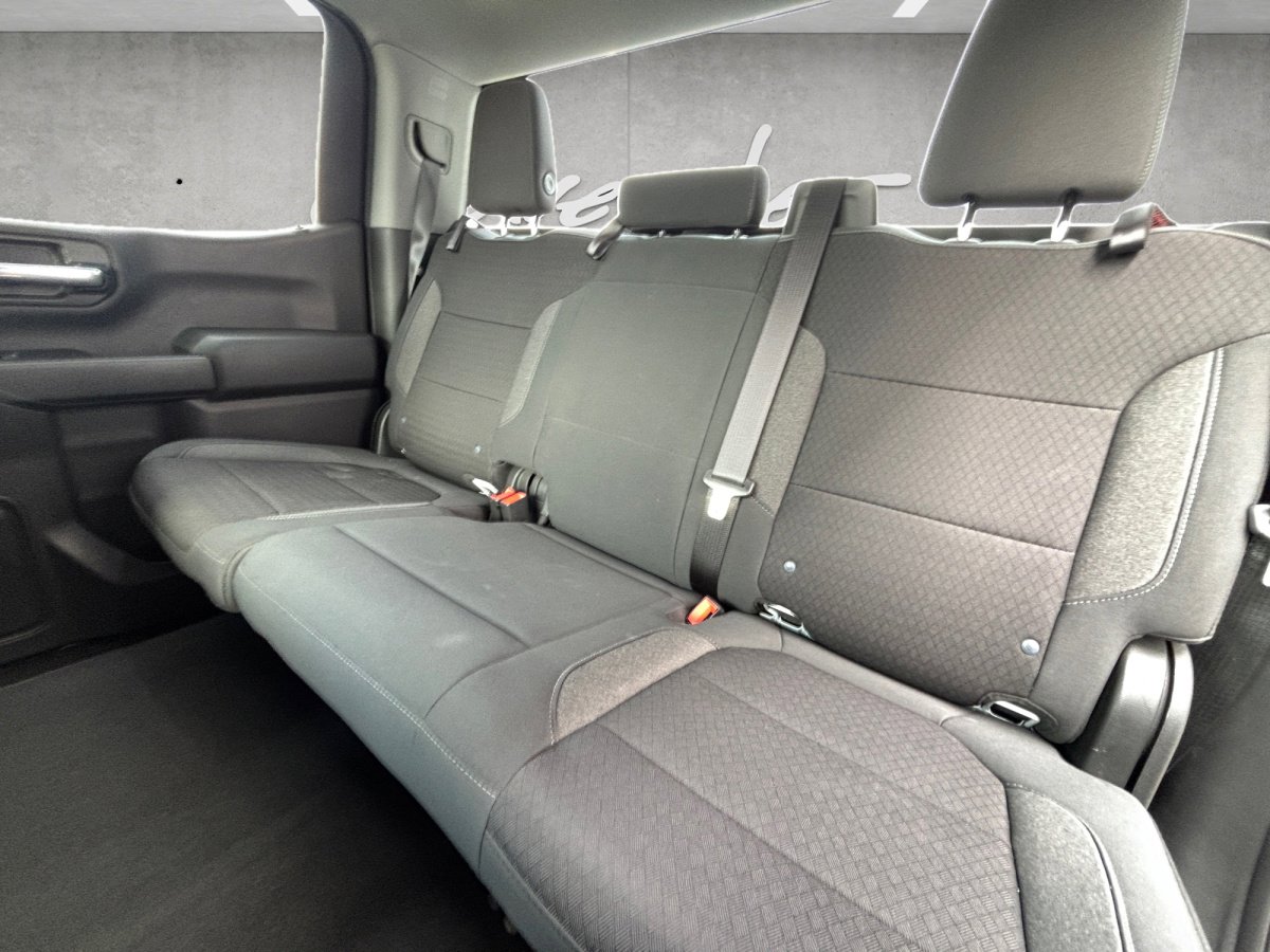 Used 2020 Chevrolet Silverado 1500 LT w/ Texas Edition image 27