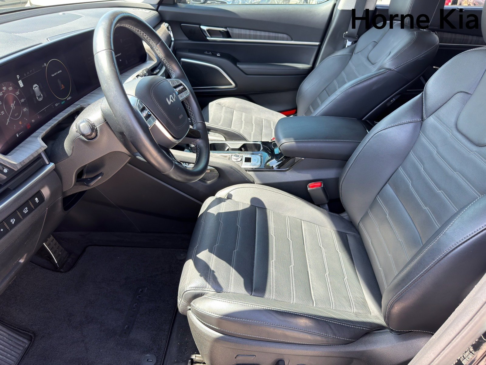 Certified 2023 Kia Telluride SX Prestige AWD/4WD image 9