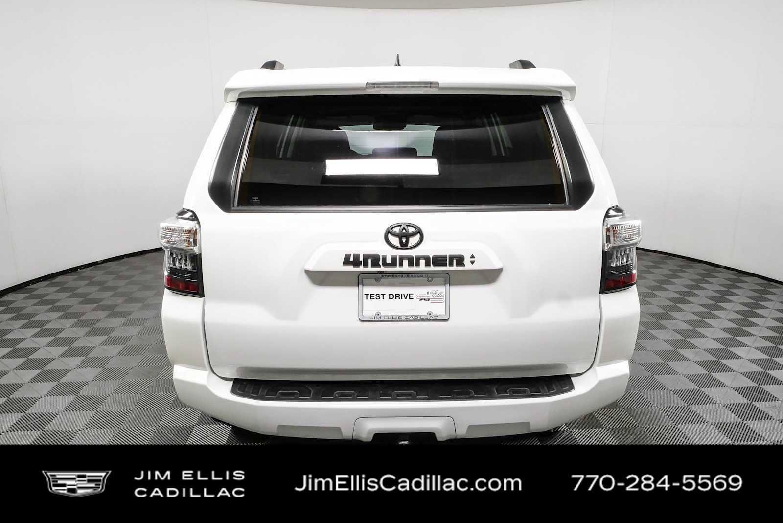 Used 2023 Toyota 4Runner SR5 Premium w/ Moonroof Package RWD image 28
