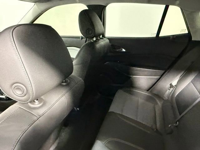 Used 2025 Chevrolet Trax LT w/ LT Convenience Package image 35