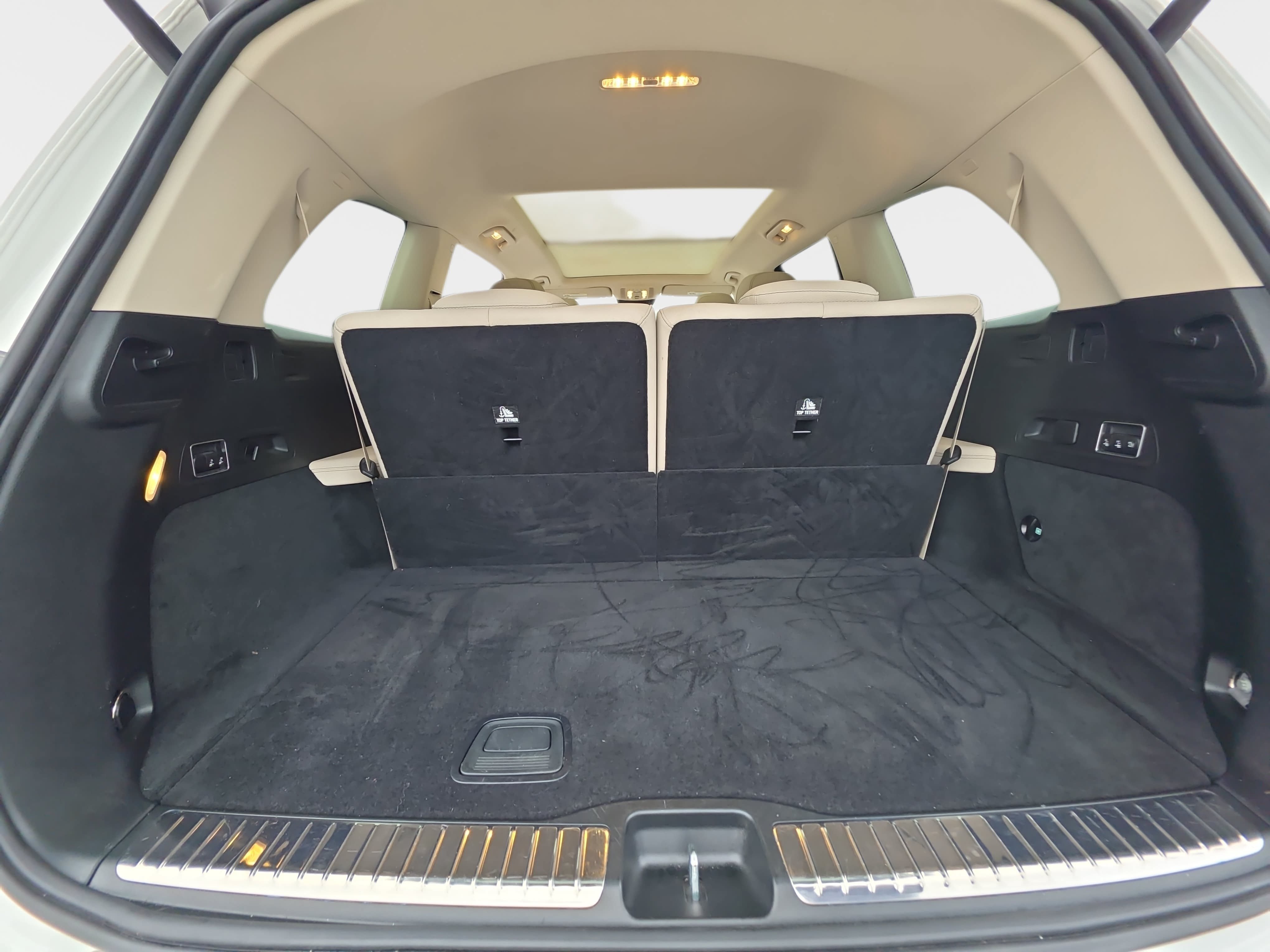 Used 2024 Mercedes-Benz GLS 450 4MATIC image 13