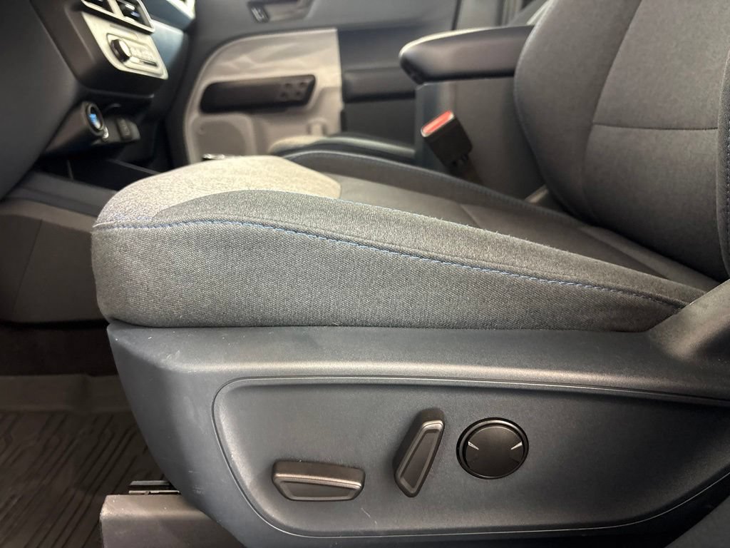 Used 2025 Ford Maverick XLT w/ XLT Luxury Package AWD/4WD image 23