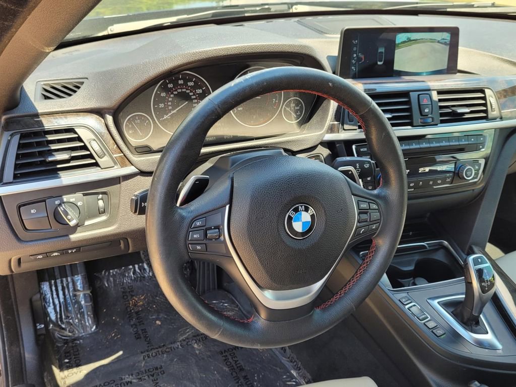 Used 2017 BMW 430i Convertible image 15