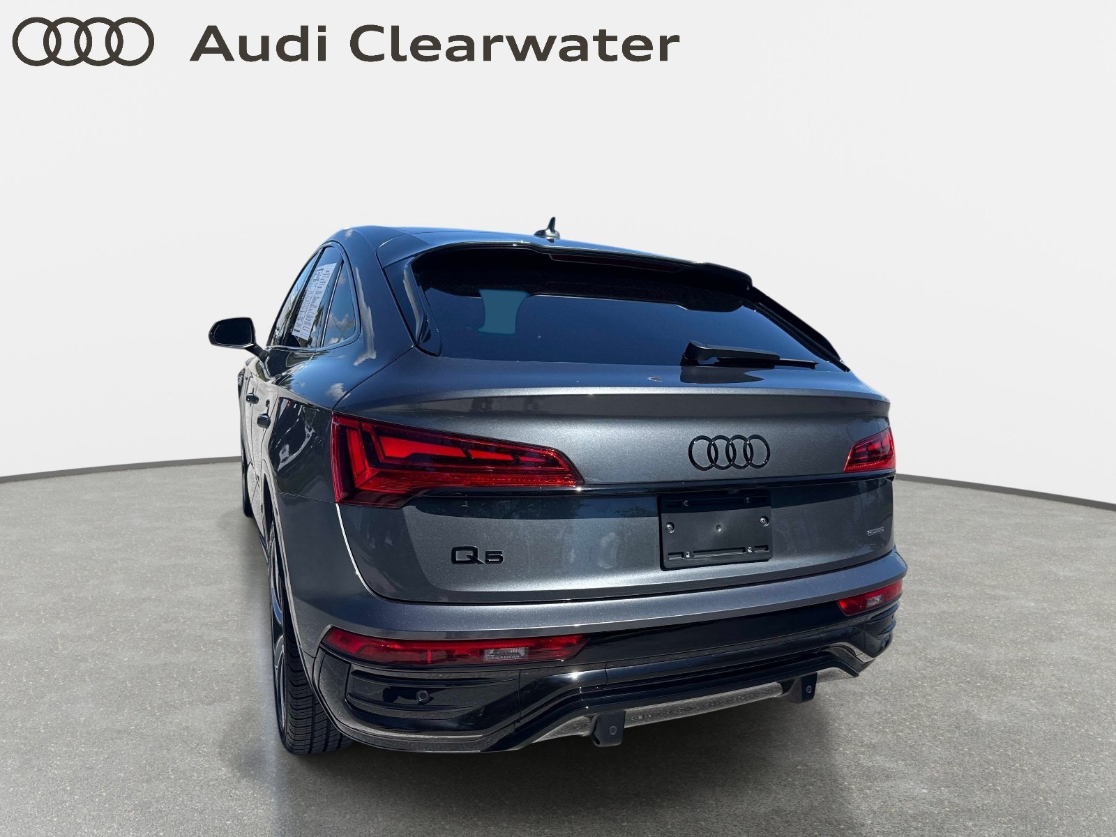 Used 2024 Audi Q5 2.0T Premium Plus AWD/4WD image 8